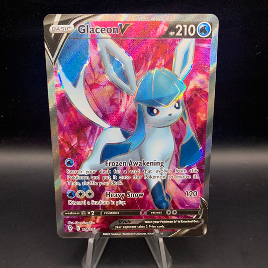 Pokémon TCG: 2021 Glaceon V 174/203 Evolving Skies Full Art