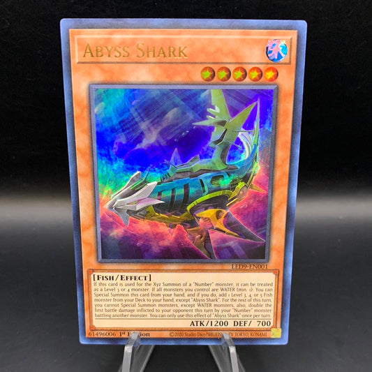 Yu-Gi-Oh! TCG: Abyss Shark 1st Edition Legendary Duelist: Duels From the Deep LED9-EN001