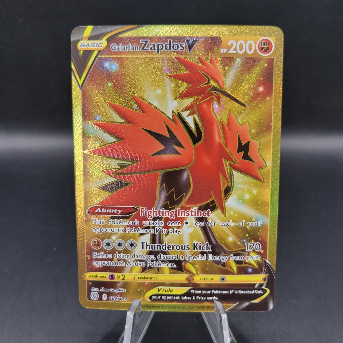 Pokémon TCG: 2022 Galarian Zapdos V - 183/172 - SWSH: Brilliant Stars