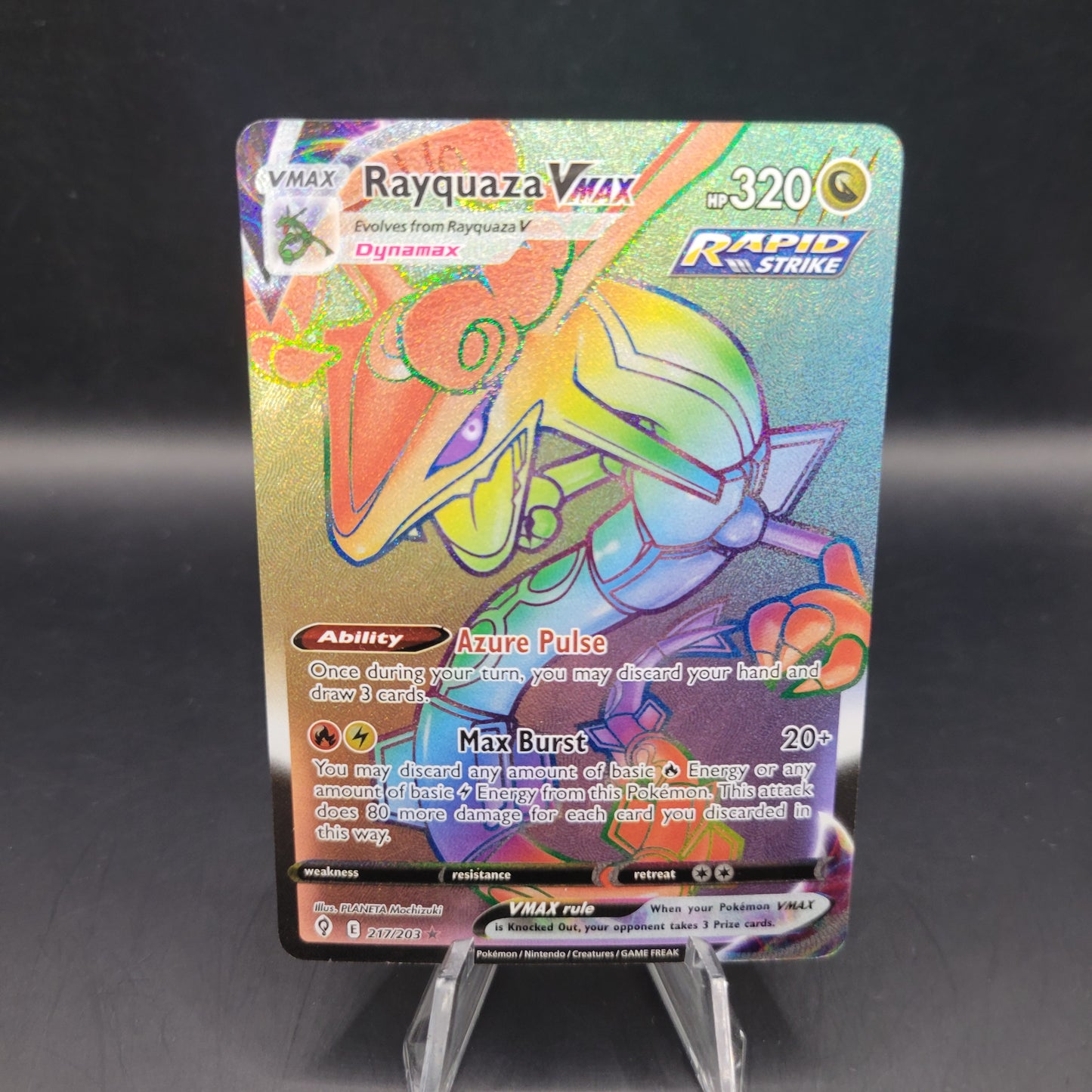 Pokémon TCG: 2021 Rayquaza VMAX 217/203 Evolving Skies Rainbow